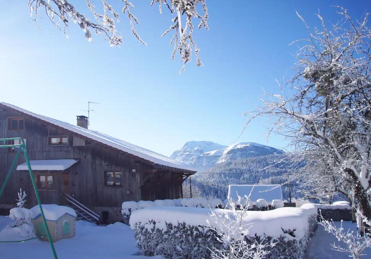 La Ferme Des Cousines Lägenhet Saint-Sigismond  Exteriör bild