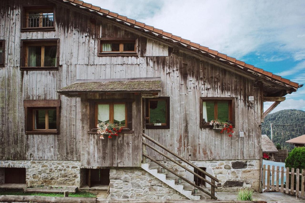 La Ferme Des Cousines Lägenhet Saint-Sigismond  Exteriör bild
